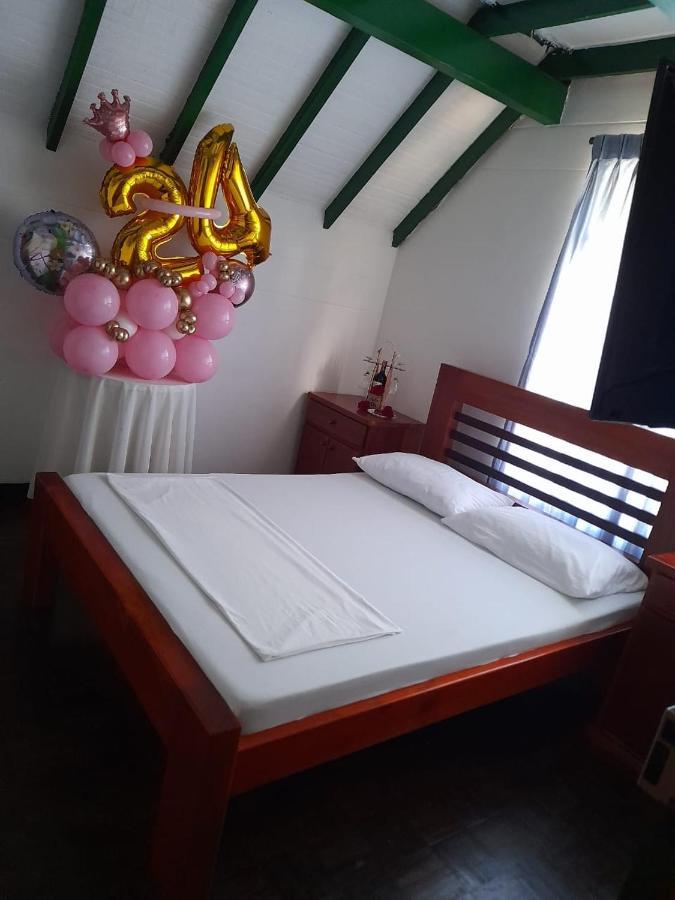 לה פינטדה Finca Hotel Pinares מראה חיצוני תמונה