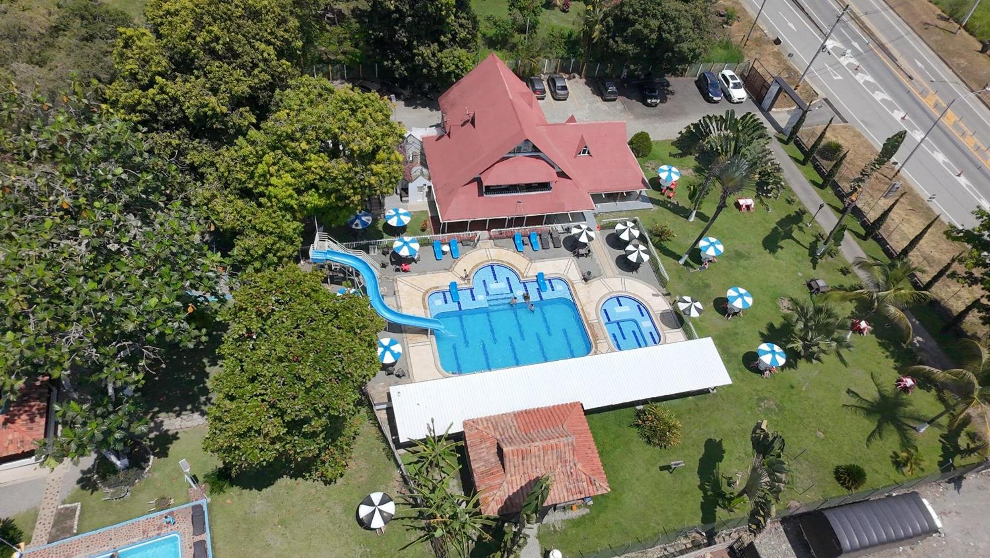 לה פינטדה Finca Hotel Pinares מראה חיצוני תמונה