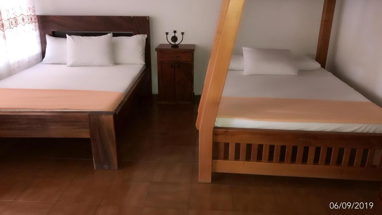 לה פינטדה Finca Hotel Pinares מראה חיצוני תמונה